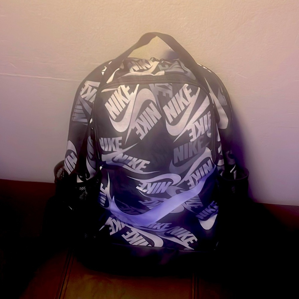 Mens/Unisex Nike Backpack Camo Black and White Adjustable SEND OFFERS!